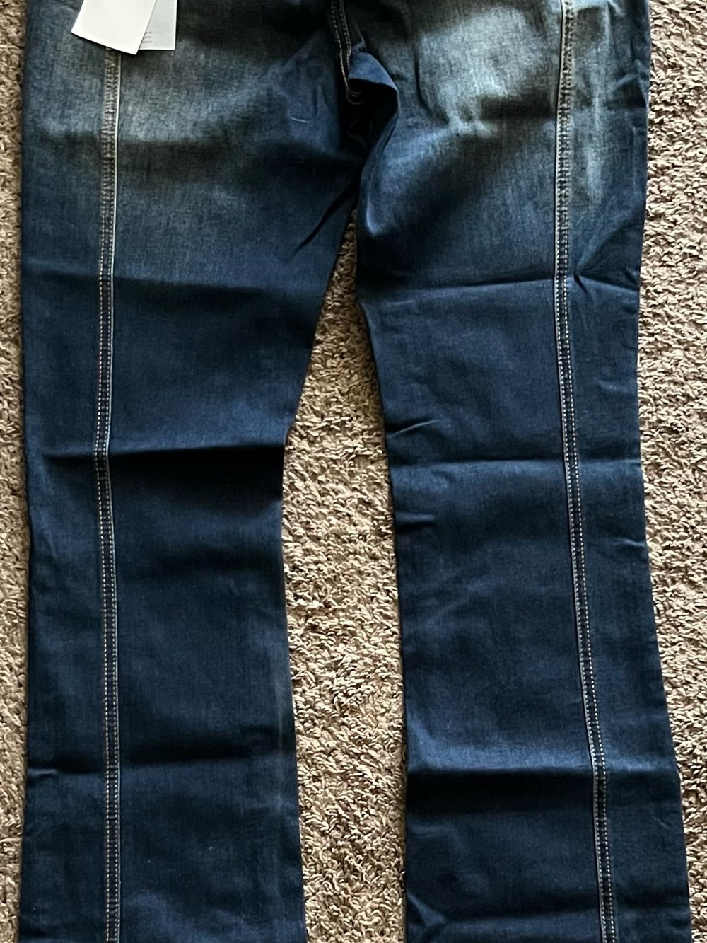 Urban Outfitters Women’s Dark Blue High-Rise Washed Jeans - Picture 3 of 4